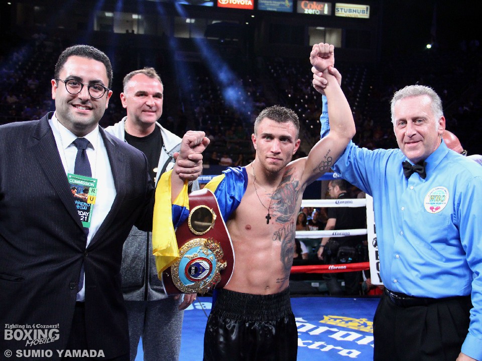 ���V���E���}�`�F���R