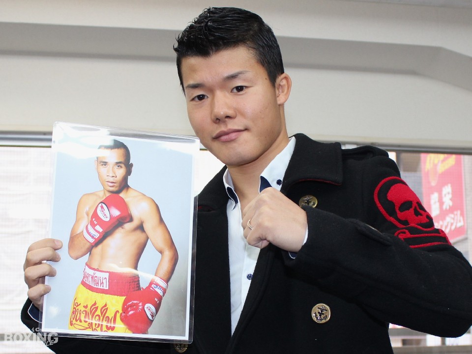 �T�c�a�B�����E�����J�[�𑊎�ɕ��A��