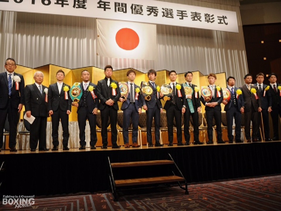 2��10���A�V�����҂��W��