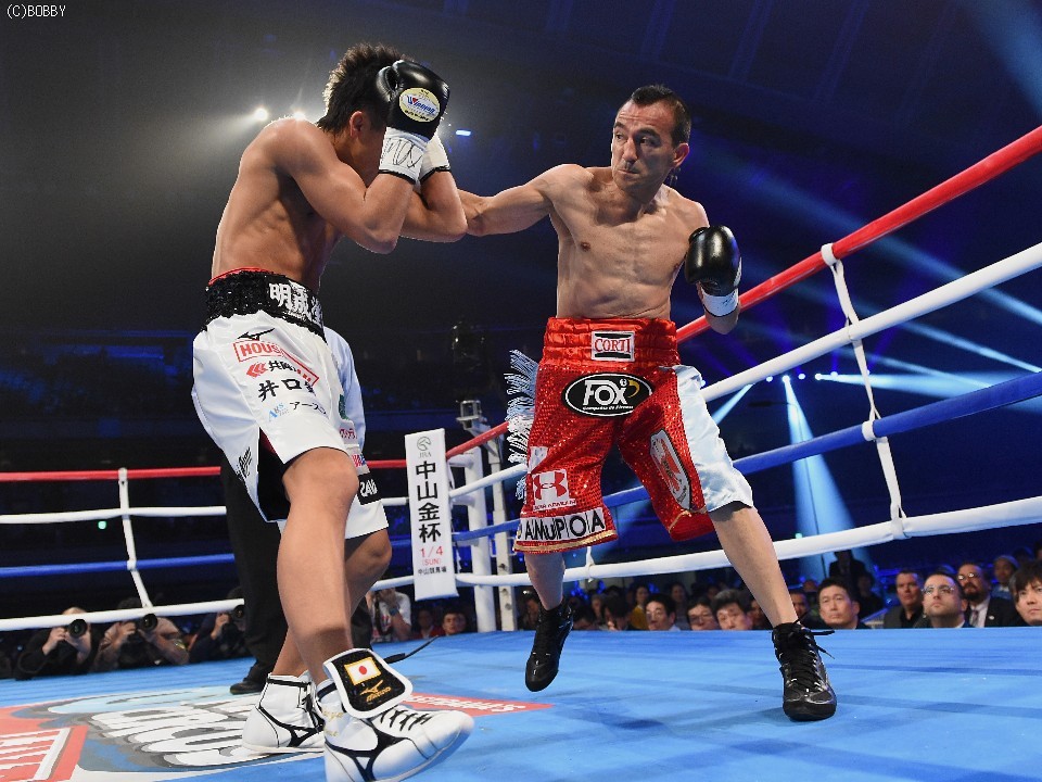 オマール・ナルバエス