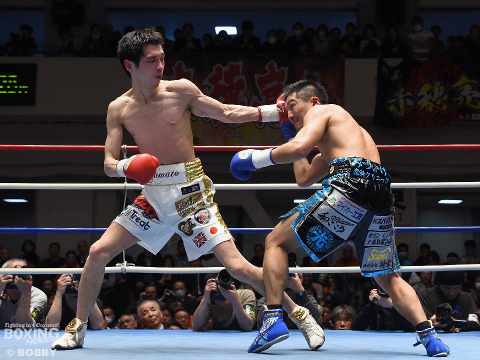 白熱の打撃戦となった