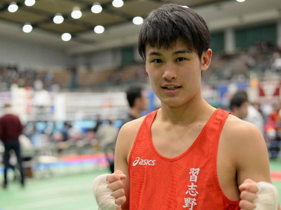 �u���E�̒�v����������V