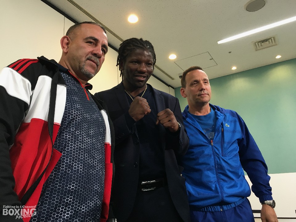 ���₩��18�l�Z���7�Ԗڂ̓����O�Ń��C�I����!