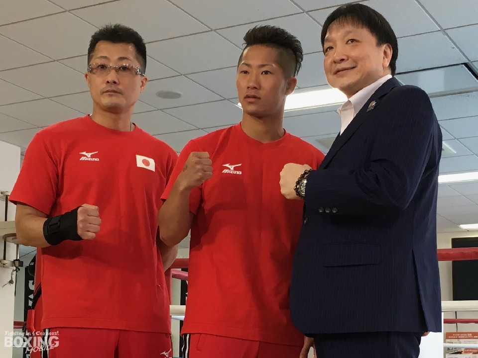 8��30��(��)��y���z�[���ŕ��A��