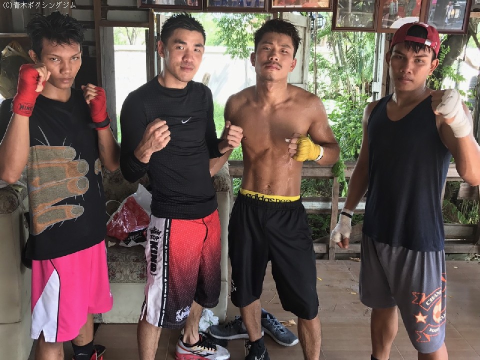 �ؑ��� �^�C�Ő��E����o���҂ƃX�p�[