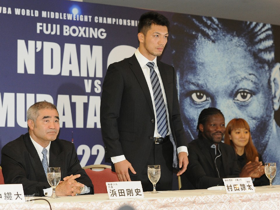 ���c�ȑ��̐��E�Ē��킪����!