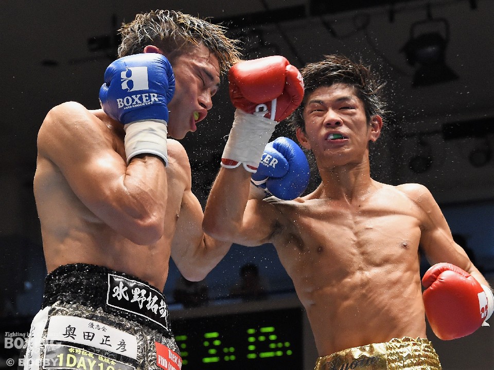 一歩も引かず打ち合った