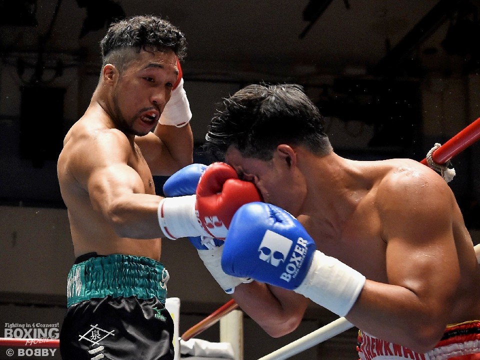 �������ϋɓI�ȍU����W�J