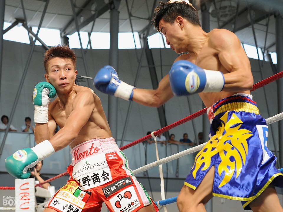 �����͔�t�@�C�^�[�ƃv��4���