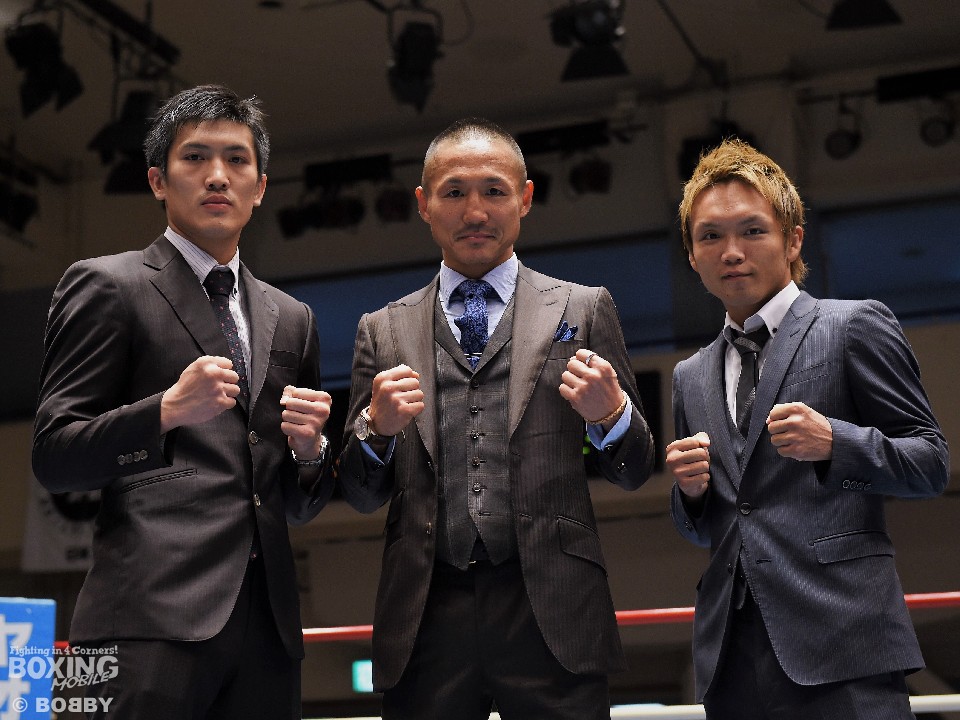 ��:�����@����:��|�@�E:�v��