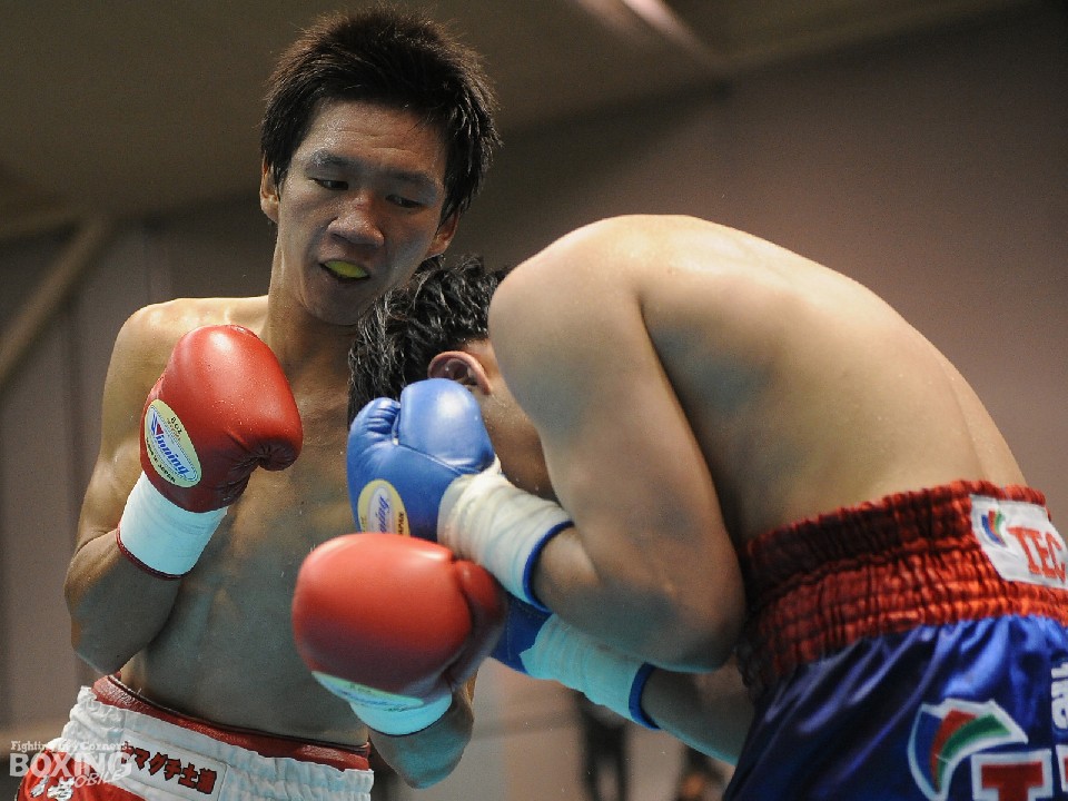 �s�킩��2���� �������ċN�̃����O�ɗՂ�