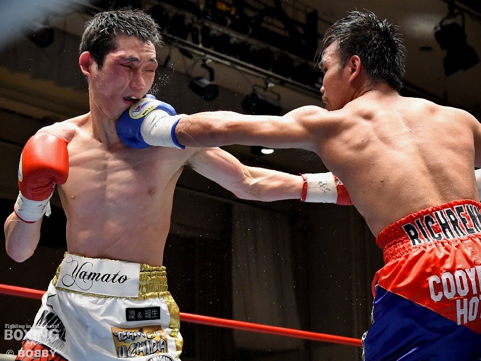 �v�~�N�s�b�N�����Ղ���ҍU