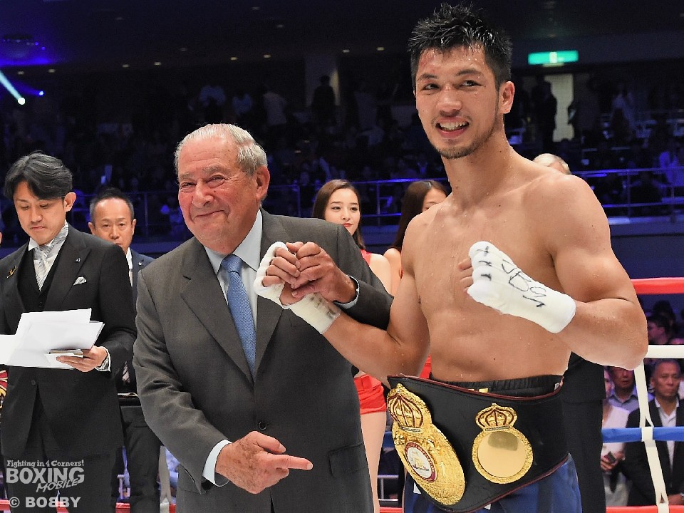 ���c�ȑ�vs�A�b�T���E�G���_��