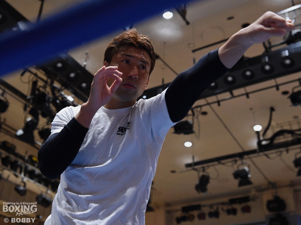 �n�������̂肪���E1�ʂɒ���!