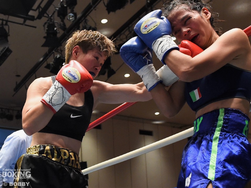 天海は1年9ヵ月ぶりのホール