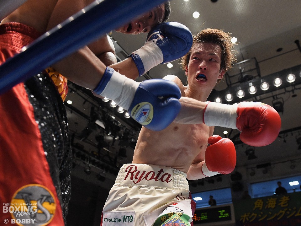 山内がチャレンジマッチ