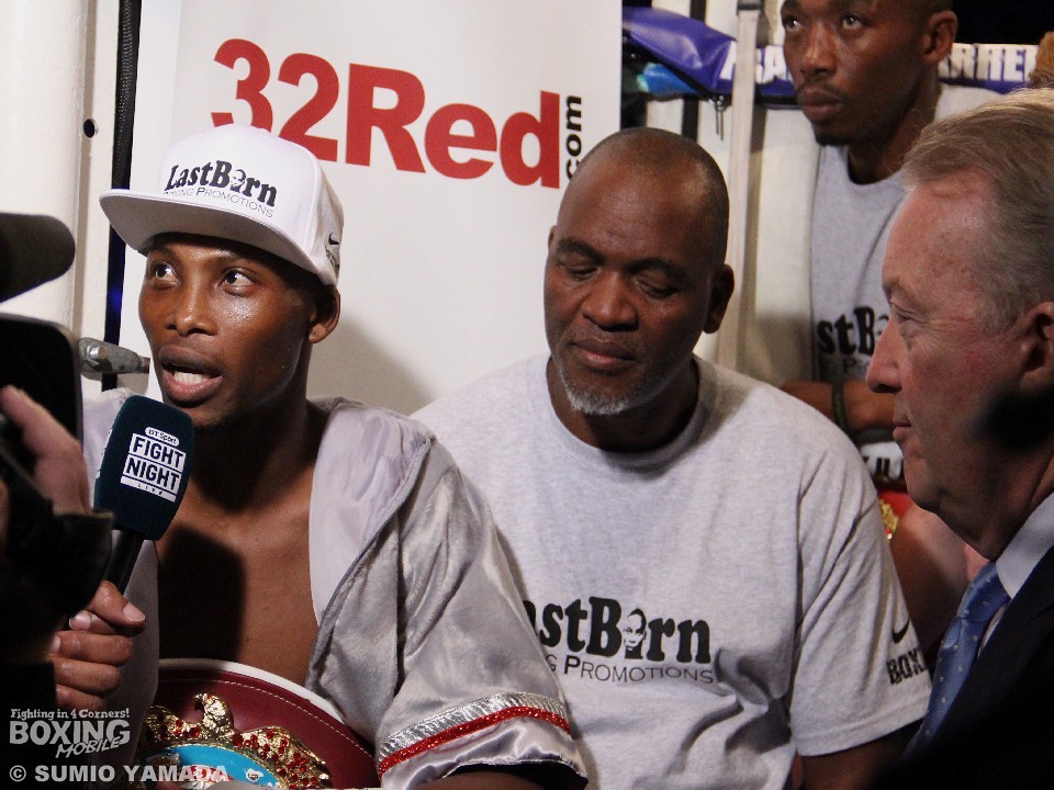 ���Ƃ̑ΐ�ɏ��C�̃e�e�w�c