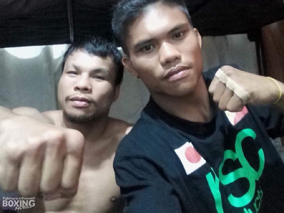 �}�K���ƃ��b�L�[�E�V�X�����h