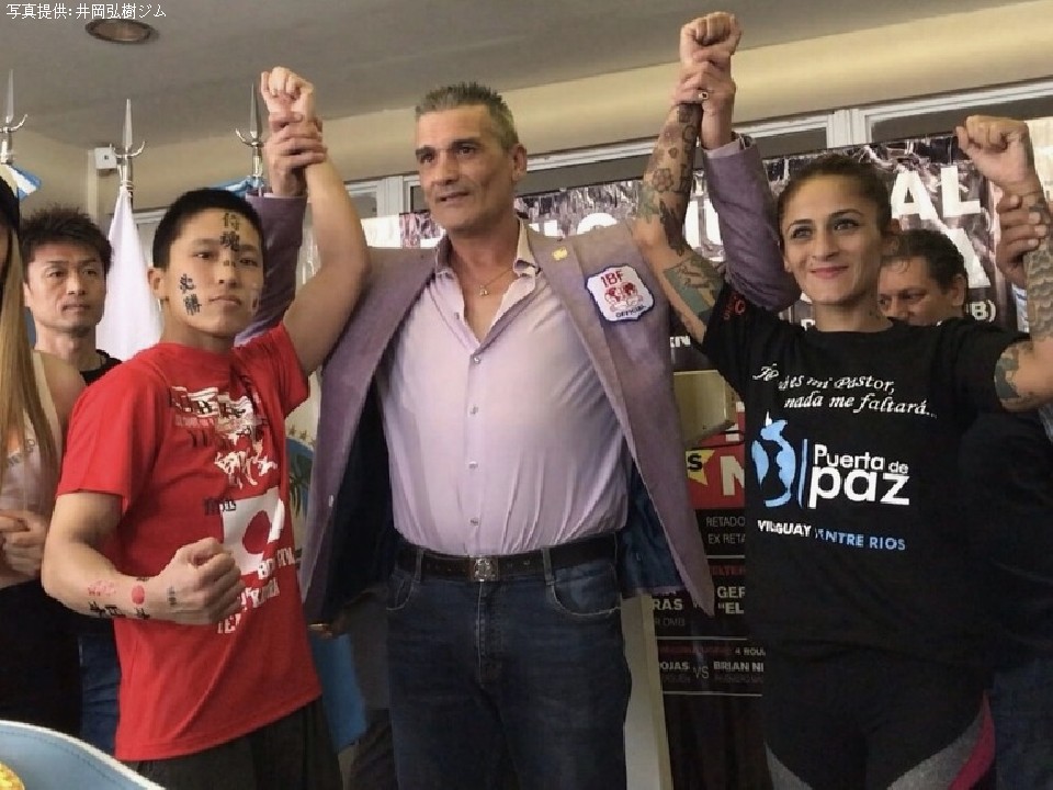 �ʂ����A���[���`���őO���v�ʂɃp�X