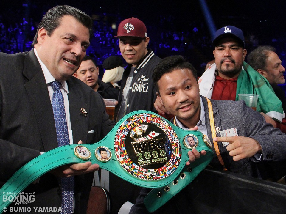 ��Â��X�[�p�[�t���C2�̃����O�ɓo�d