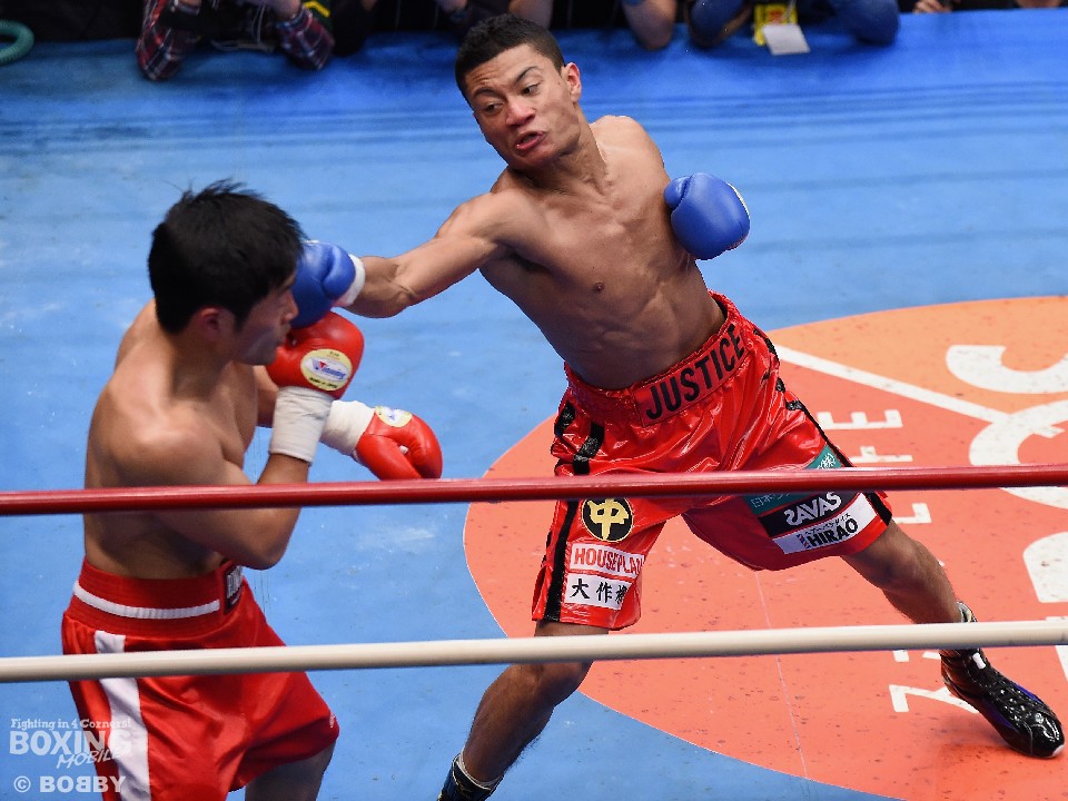 �����A���f�B���U�ߗ��Ă�