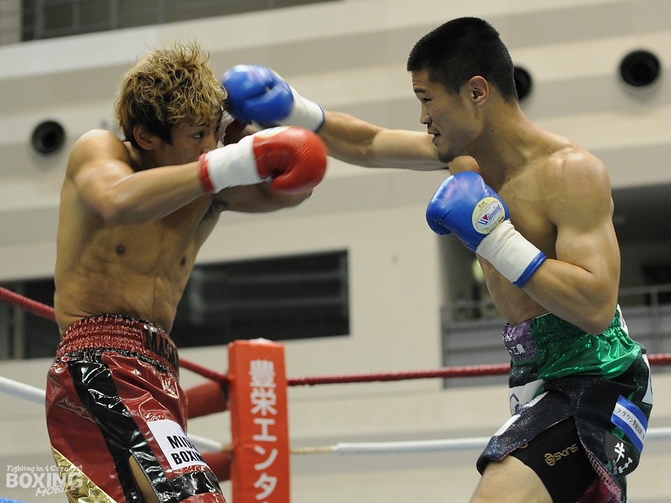 中部のホープとの再起戦に臨んだ坂