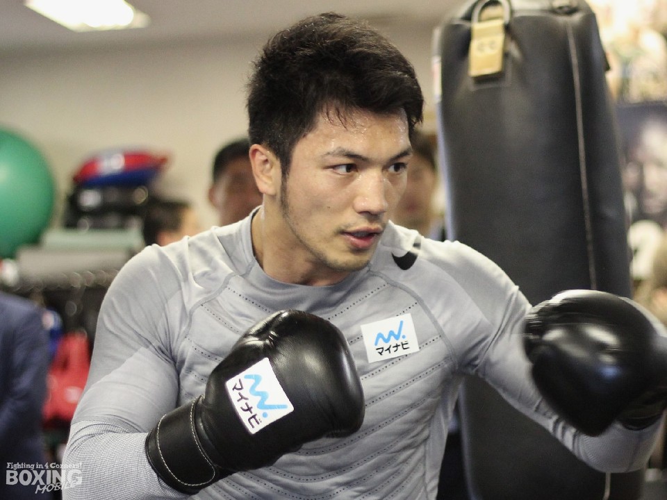 V2��Ɍ����Ďn��