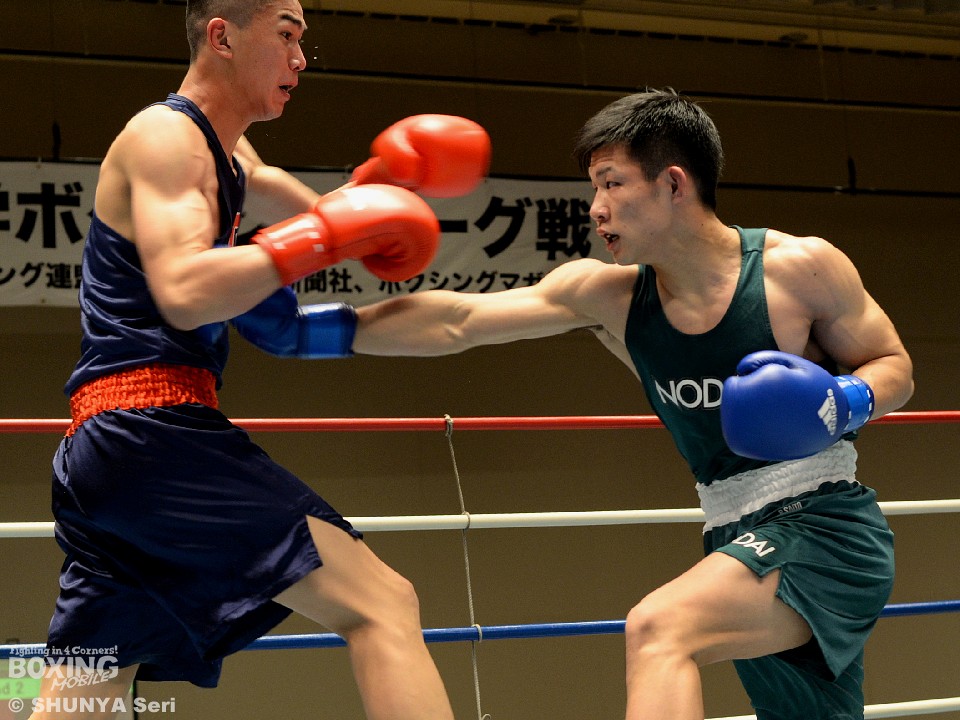 ����W�m(���m��)�ƍ֓��퉤(���_��)�̍U�h