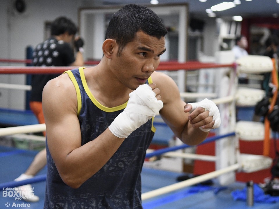 �������g�E�p���i�X(��/�X��)