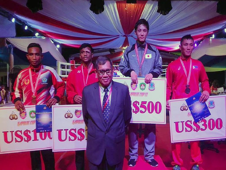 ���ە���ōD���Ȕn��