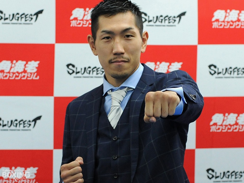 �č��f�r���[�̉��c����A���E��ɌJ��オ��\����