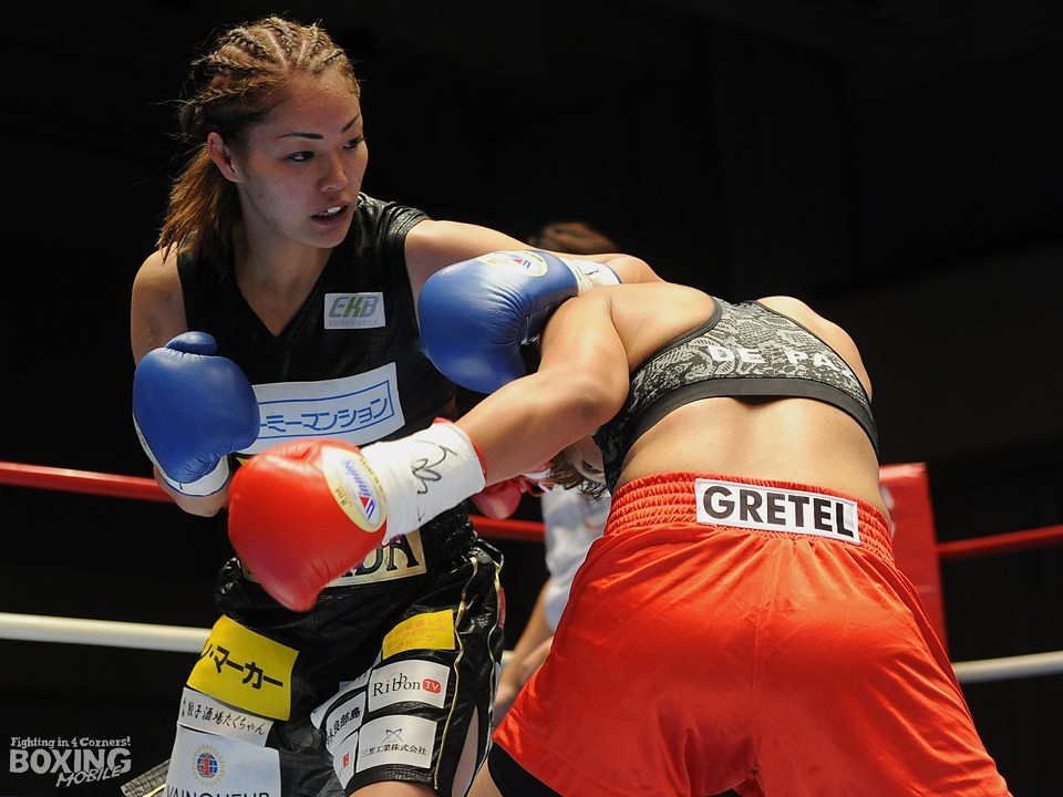 吉田が攻め込んだ