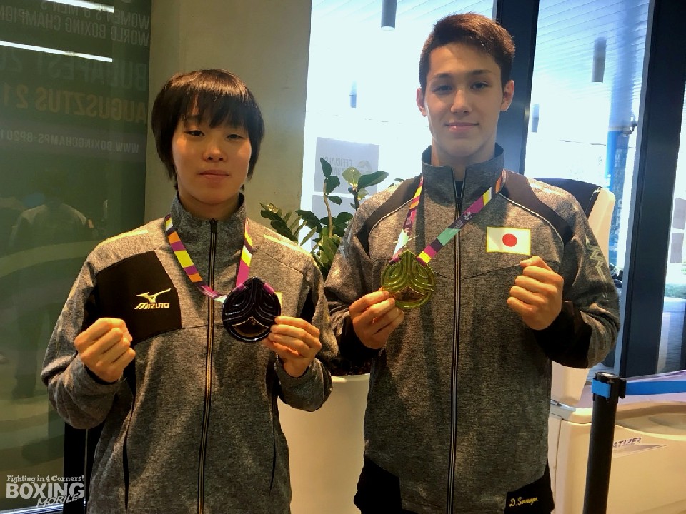 �\������̓��]�ƉF����