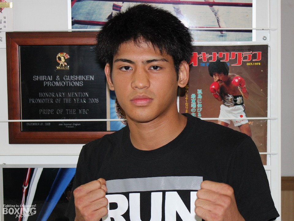 ��p���l(����E��u��)