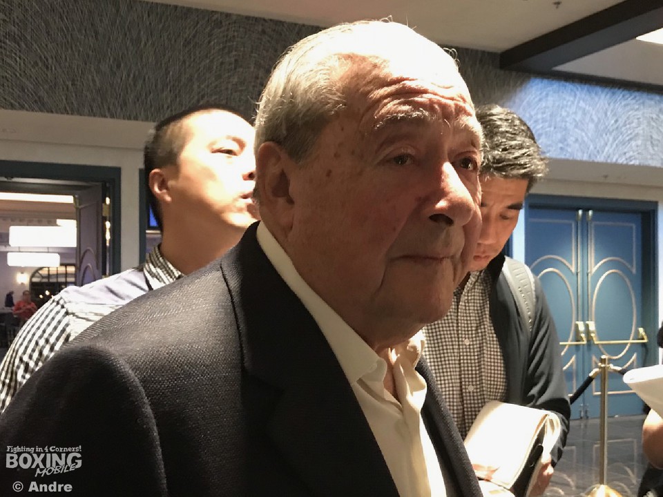 �{�u�E�A���������A���̉�ŗ��t�̊M�������𖾌�