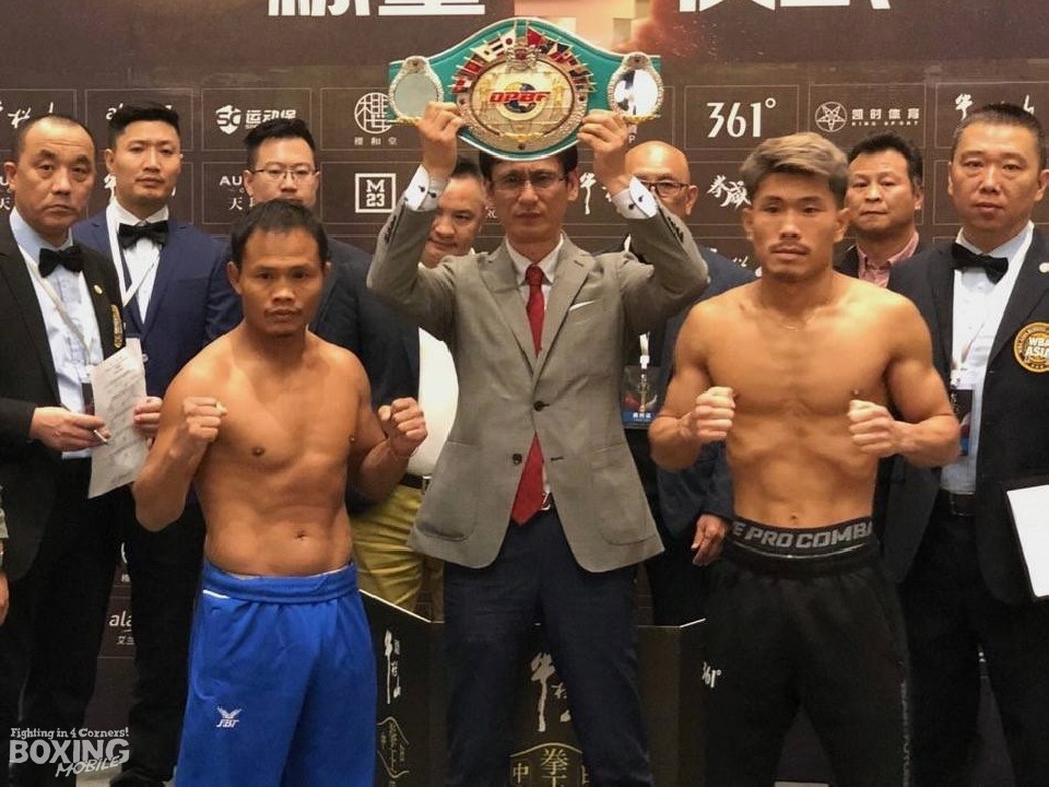 �E�B�`���[���v�ʎ��i