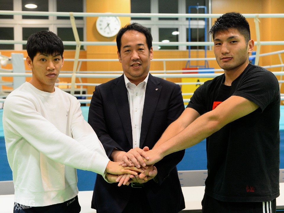 村田昴・内田連盟会長・梅村錬