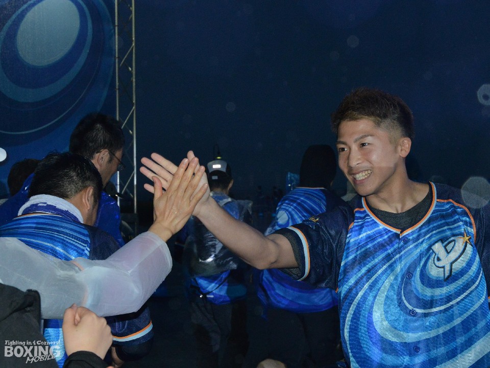 �����i�[��n�C�^�b�`�ő���o�����