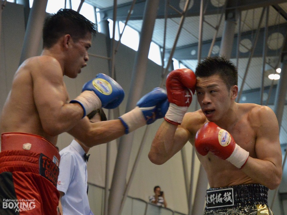 �����҂ƒ����̃z�[�v���ΐ�