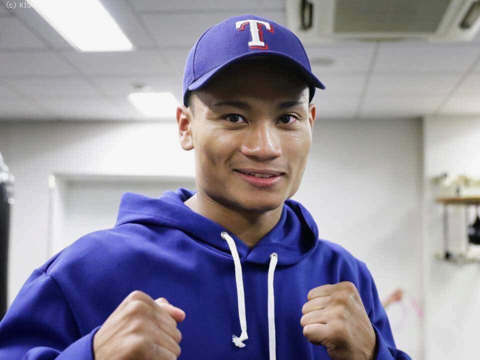 �č��ɐi�o���镽��