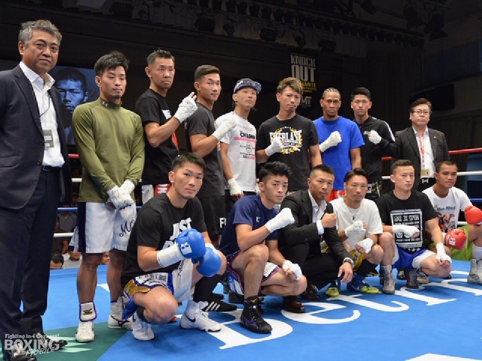 試合前のセレモニー