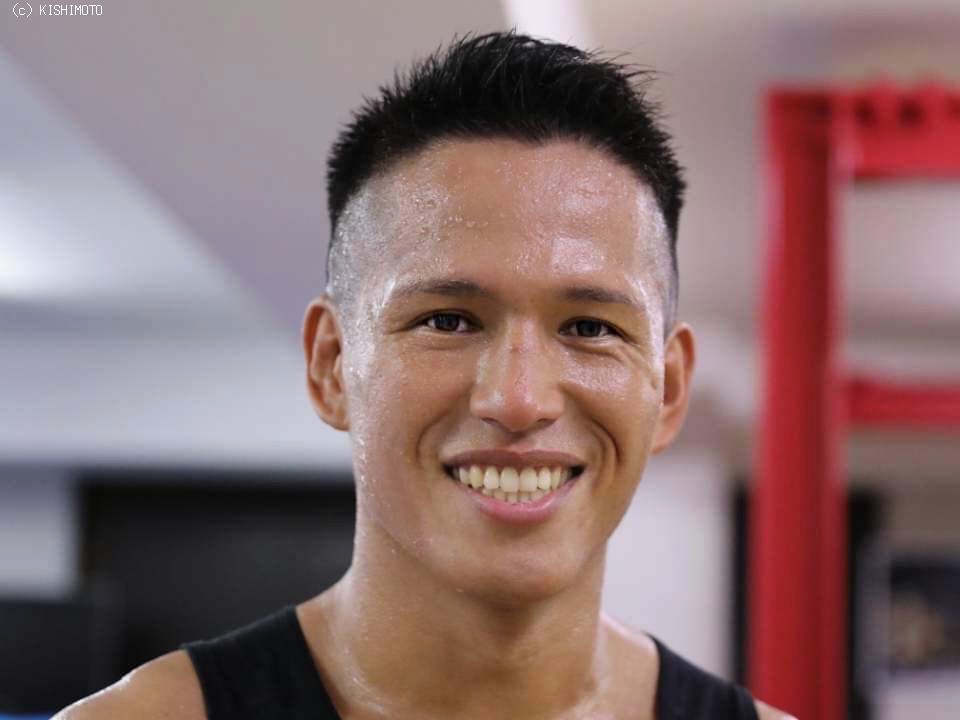 �^�C�g��������̉z��