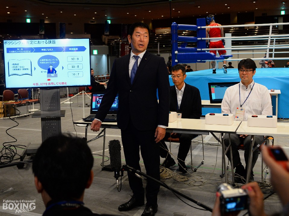 「採点自体は現状維持」と渡辺座長