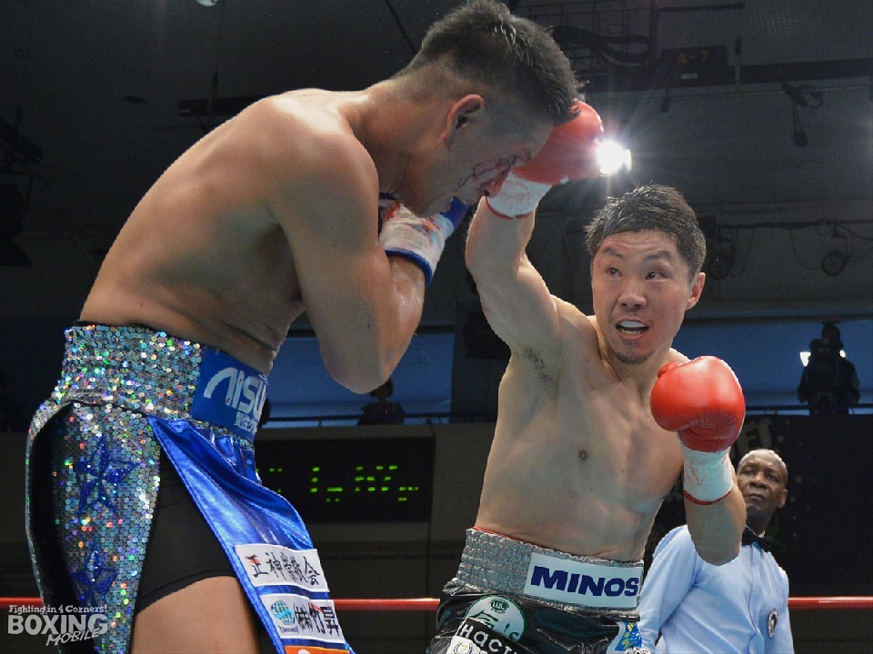 11��MVP�͈����h�q�̏��i�G�M