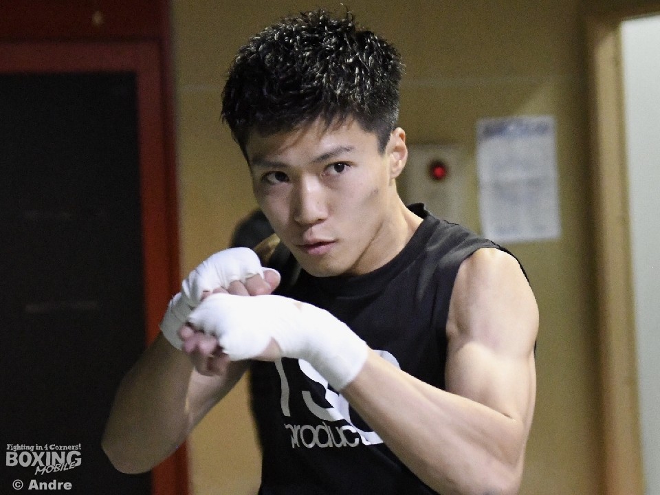 �����{�V�l���Œ��ڂ̑O�c���P