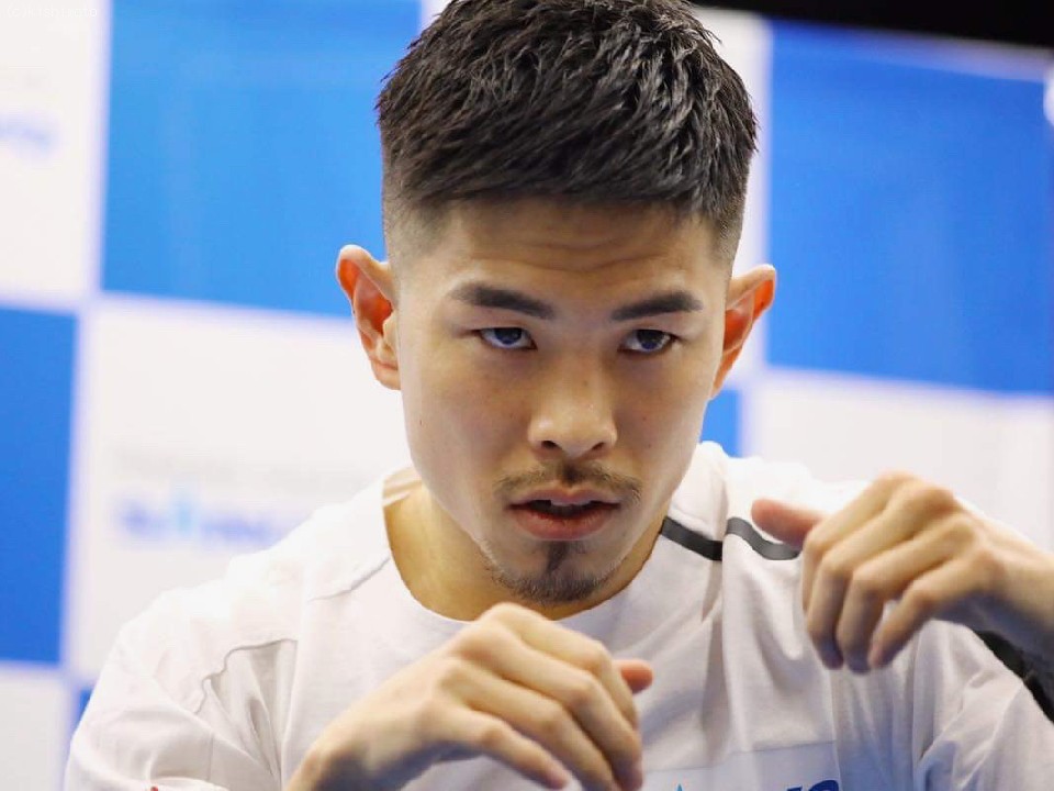 井岡が大トリを務める