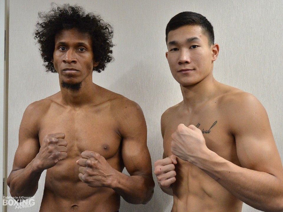 左:デスティノ 右:バットツォグト