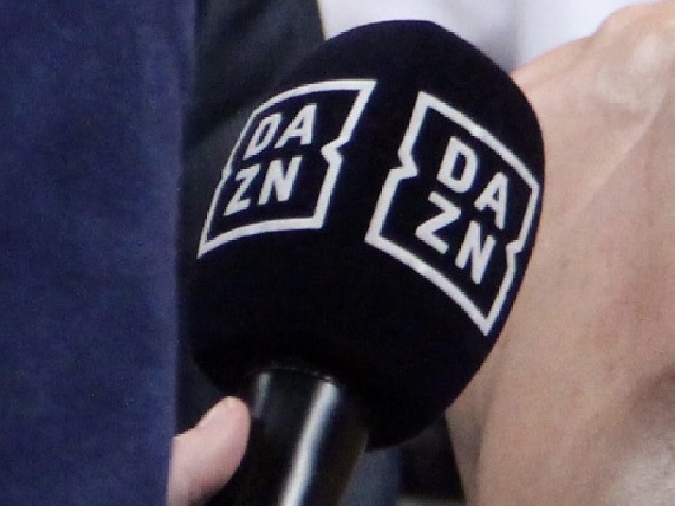 DAZN�Ń��C�u�z�M
