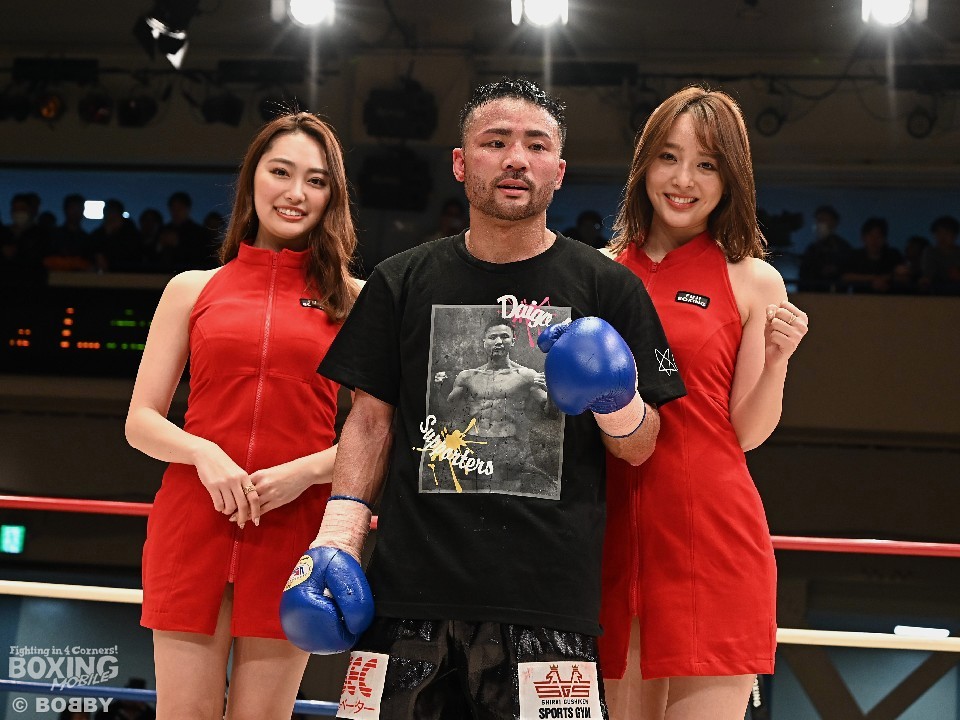 バンタム級9位: 比嘉大吾(白井・具志堅)