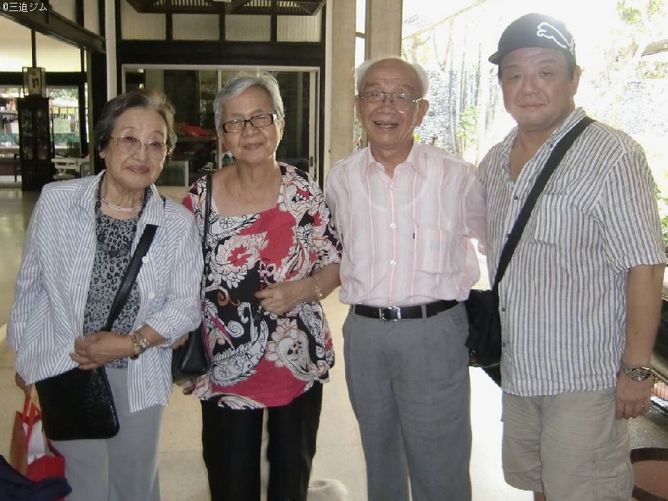 ���[���E�G�����f����ƎO�����